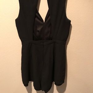 bebe Keyhole Romper